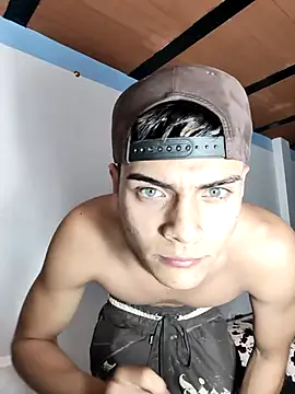 Snapshot of Zeusmagnos chatting on 31, 10, 2025 Zeusmagnos online show from 31, 10, 2025