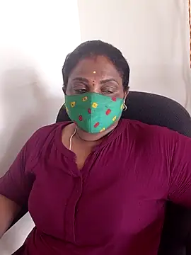 Snapshot of Tamil_Kavitha10 chatting on 18, 9, 2025 Tamil Kavitha10 online show from 18, 9, 2025