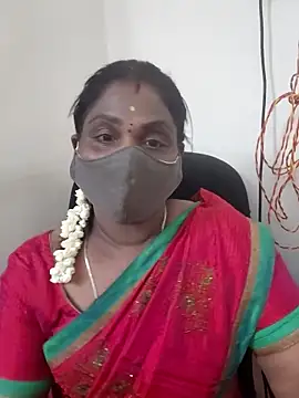 Snapshot of Tamil_Kavitha10 chatting on 30, 9, 2025 Tamil Kavitha10 online show from 30, 9, 2025