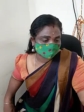 Snapshot of Tamil_Kavitha10 chatting on 2, 10, 2025 Tamil Kavitha10 online show from 2, 10, 2025