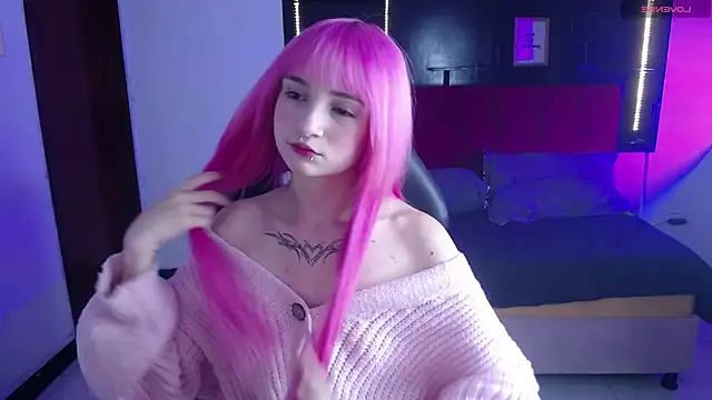  Charlotte Collins  online show from 16, 4, 2026