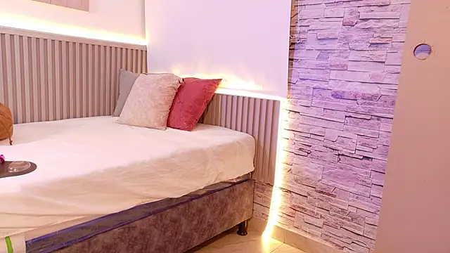 liz monserrat 1 online show from 30, 10, 2025