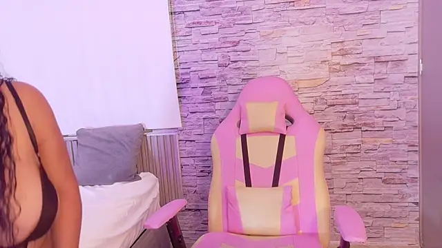 liz monserrat 1 online show from 10, 3, 2026