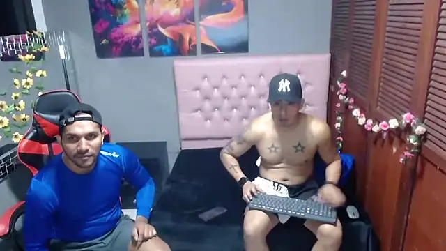 Snapshot of AngelAndChris chatting on 20, 9, 2025 AngelAndChris online show from 20, 9, 2025