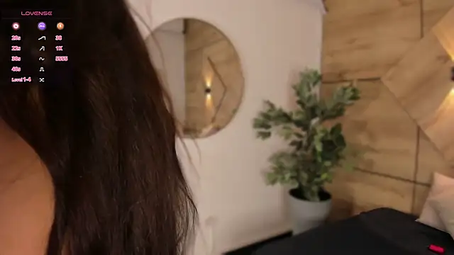 Vale Lux online show from 16, 10, 2025