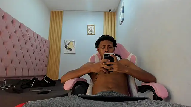 Jax Maliq online show from 27, 11, 2025