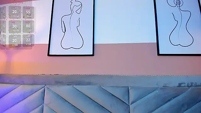 Mia Valentine  online show from 13, 1, 2026