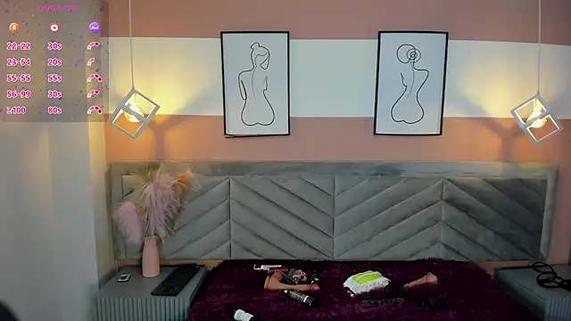 Mia Valentine  online show from 24, 2, 2026