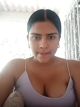 Snapshot of daringxxxhot chatting on 26, 9, 2025 daringxxxhot online show from 26, 9, 2025