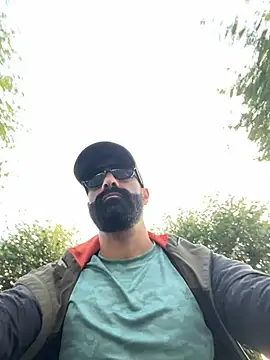 Snapshot of Moan_King chatting on 8, 9, 2025 Moan King online show from 8, 9, 2025