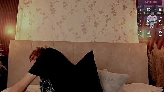 DarcyCullen online show from 25, 9, 2025