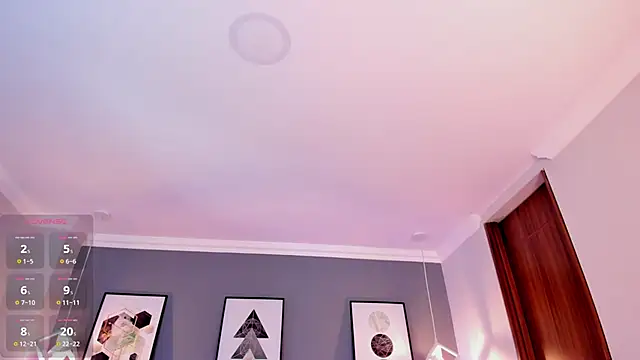 Snapshot of Nina_Ford chatting on 19, 5, 2026 Nina Ford online show from 19, 5, 2026