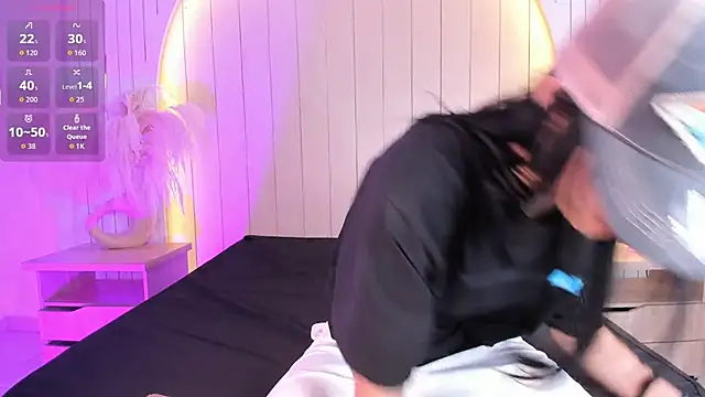 ALICESANDOVAL online show from 2, 4, 2026