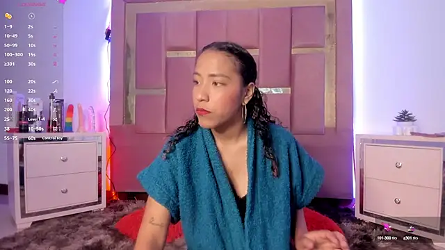 AikoSnow online show from 2, 10, 2025