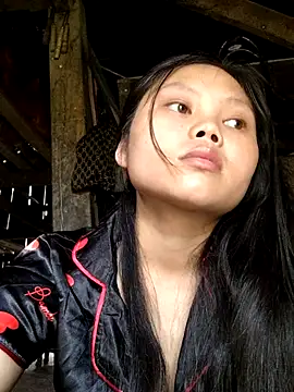 omiu-baby online show from 16, 4, 2026