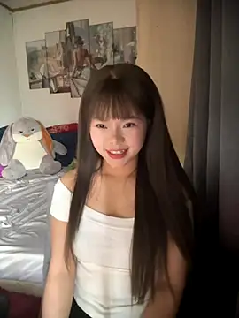 SarahBeii online show from 19, 10, 2025