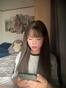 SarahBeii online show from 28, 10, 2025