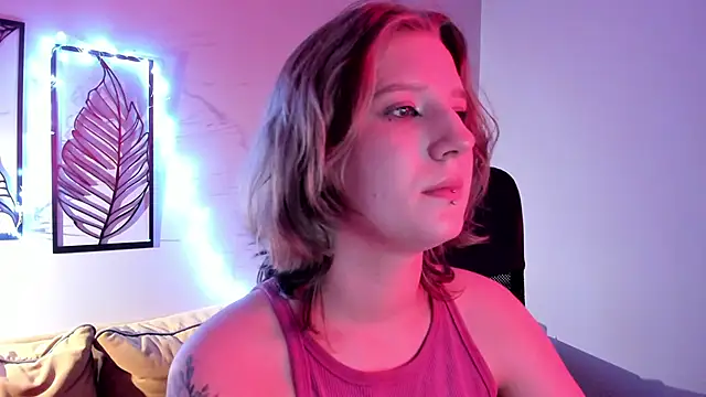 Hailey Foxy online show from 30, 11, 2025