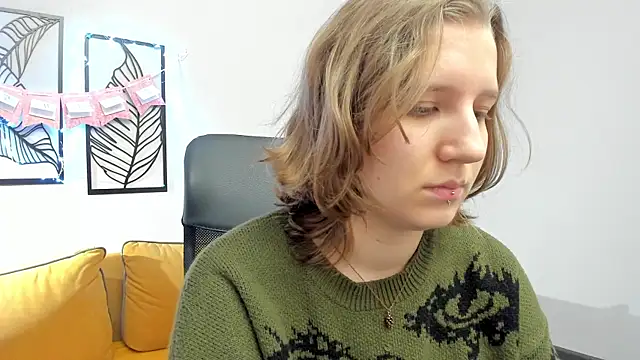 Hailey Foxy online show from 6, 1, 2026