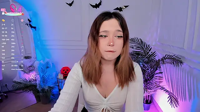 Lina Glow online show from 30, 10, 2025