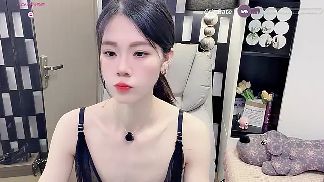 Snapshot of Yueyue-MM chatting on 3, 6, 2026 Yueyue-MM online show from 3, 6, 2026