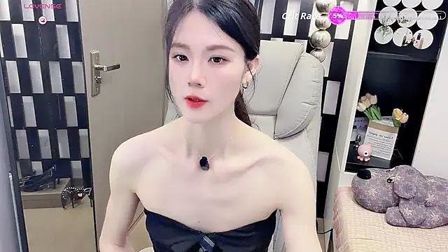 Snapshot of Yueyue-MM chatting on 5, 6, 2026 Yueyue-MM online show from 5, 6, 2026