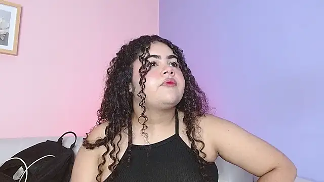 lourdes moon22 online show from 14, 10, 2025