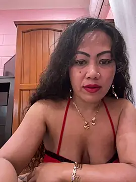 Snapshot of Lindarossyta chatting on 19, 7, 2026 Lindarossyta online show from 19, 7, 2026