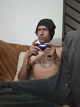 Alejandro92 cali online show from 4, 6, 2026