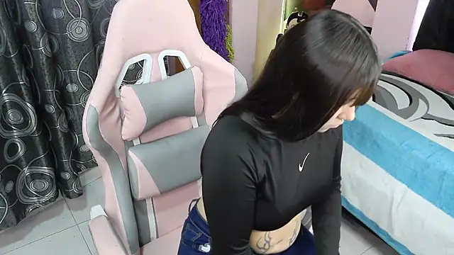 Zulema R1 online show from 20, 4, 2026