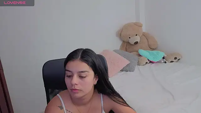 valerihouse online show from 26, 3, 2026