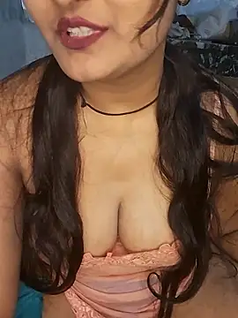 Snapshot of Minu_love chatting on 5, 4, 2026 Minu love online show from 5, 4, 2026