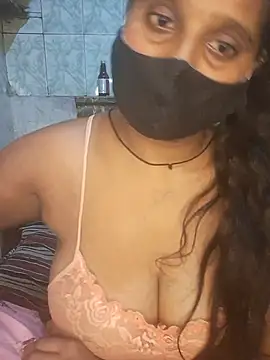 Snapshot of Minu_love chatting on 26, 6, 2026 Minu love online show from 26, 6, 2026