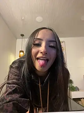 Snapshot of antonellariva_ chatting on 2, 6, 2026 antonellariva online show from 2, 6, 2026