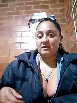 Snapshot of Celeste-sm chatting on 16, 9, 2025 Celeste-sm online show from 16, 9, 2025