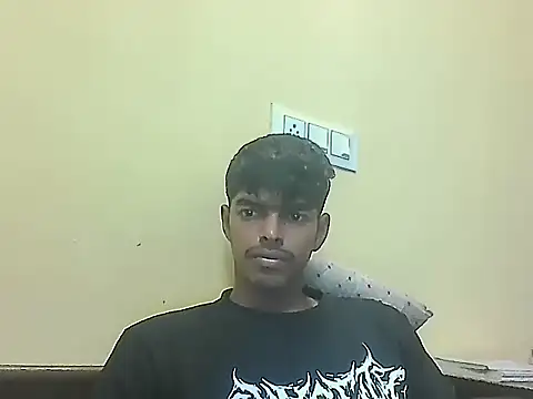 monster 33 online show from 23, 4, 2026