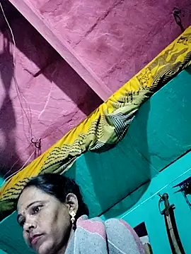 Pooja750 online show from 5, 11, 2025