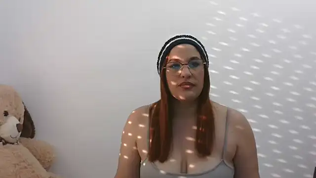 Cuquita83 online show from 18, 12, 2024