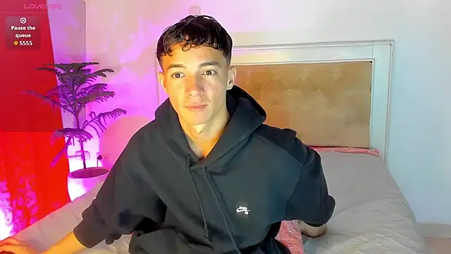 Snapshot of eroseliam chatting on 1, 3, 2026 eroseliam online show from 1, 3, 2026