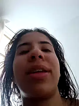 Snapshot of Liagni0 chatting on 15, 10, 2025 Liagni0 online show from 15, 10, 2025