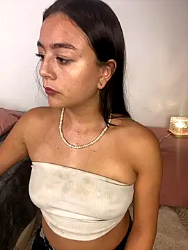 Gaby 7770 online show from 4, 11, 2025