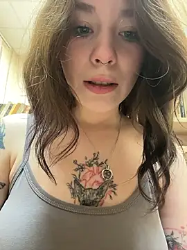 Mimiumuy online show from 11, 11, 2025