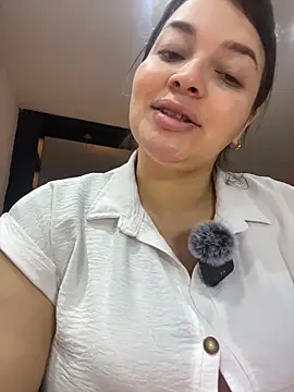 sarahreyess 11 online show from 30, 3, 2026