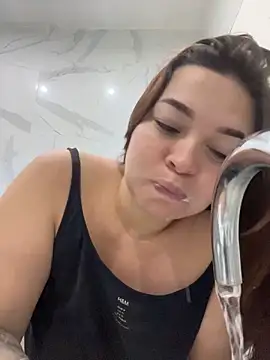 sarahreyess 11 online show from 4, 4, 2026