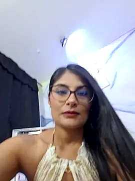 Snapshot of LaiaTorres1 chatting on 15, 9, 2025 LaiaTorres1 online show from 15, 9, 2025