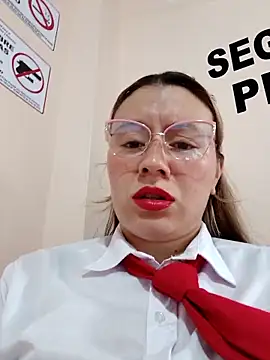 Snapshot of Hannah-colx chatting on 19, 2, 2026 Hannah-colx online show from 19, 2, 2026