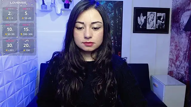 Eva Roussell online show from 6, 10, 2025