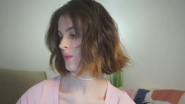 Snapshot of Iris_pure chatting on 24, 9, 2025 Iris pure online show from 24, 9, 2025