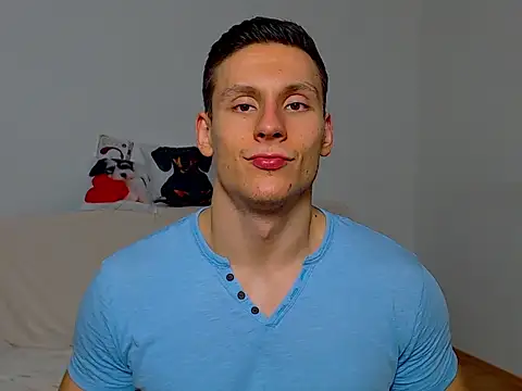 ZeinMiracles online show from 6, 10, 2025