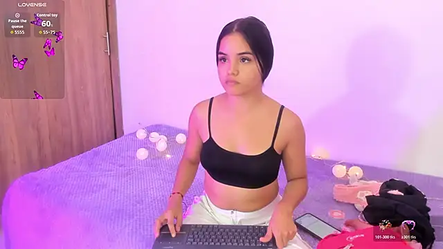 Snapshot of Valeri_13 chatting on 14, 1, 2026 Valeri 13 online show from 14, 1, 2026